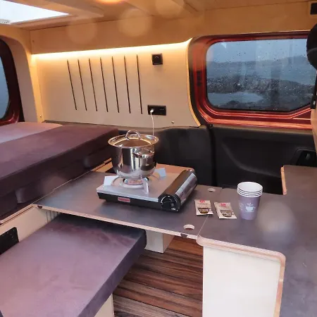 Camping Amazing Campervan *